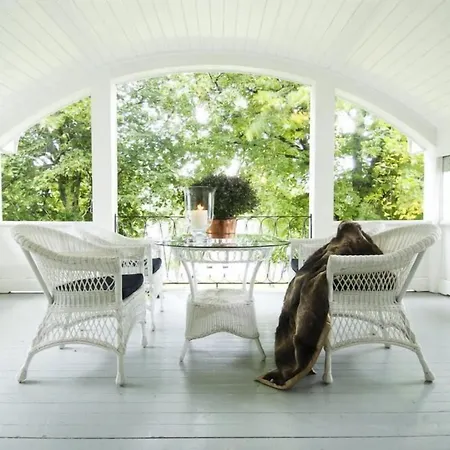 Sole Gjestegard Hotel 2*